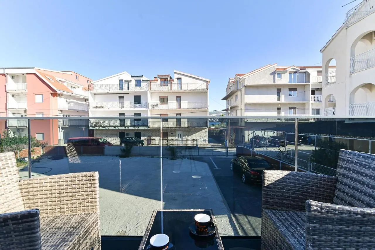 Apartments Sky Trogir